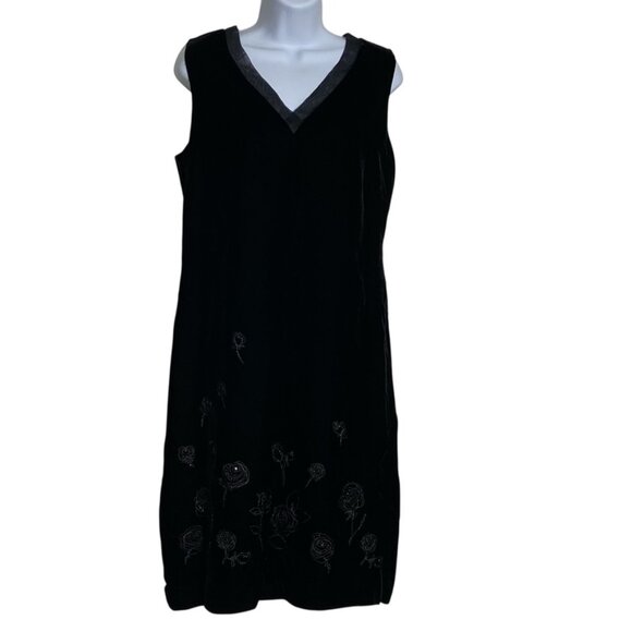 Laura Ashley Dresses & Skirts - Laura Ashley velvet dress vintage black velvet sleeveless vintage 10 NWT lined
